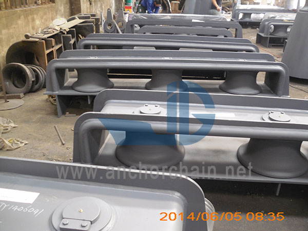 Fairlead สามลูกกลิ้งแบบปิด